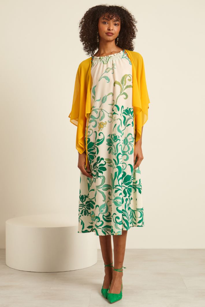 Coprispalle con spacchi Fashion Market Coprispalle con spacchi Fashion Market