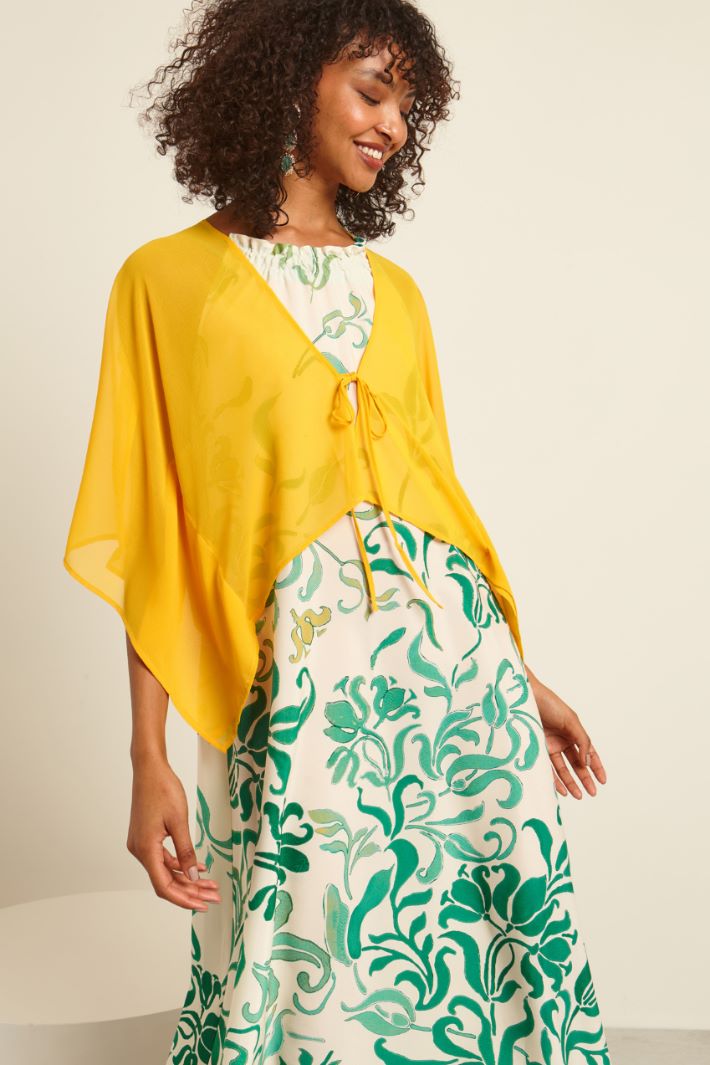 Coprispalle con spacchi Fashion Market Coprispalle con spacchi Fashion Market