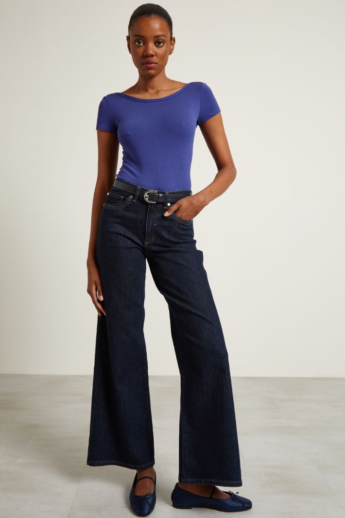 T-shirt aderente Fashion Market