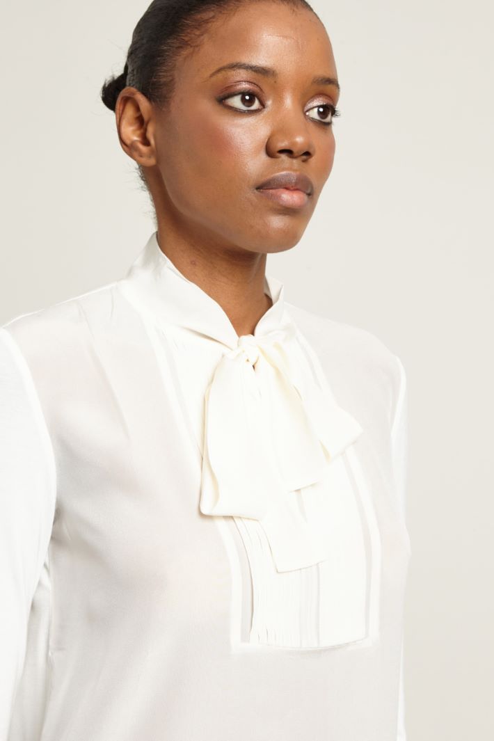 Blusa in jersey e seta Fashion Market Blusa in jersey e seta Fashion Market