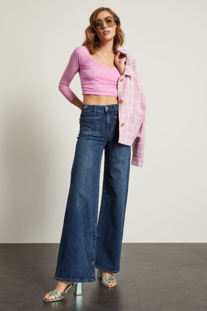 Crop top con scollo incrociato Fashion Market Crop top con scollo incrociato Fashion Market