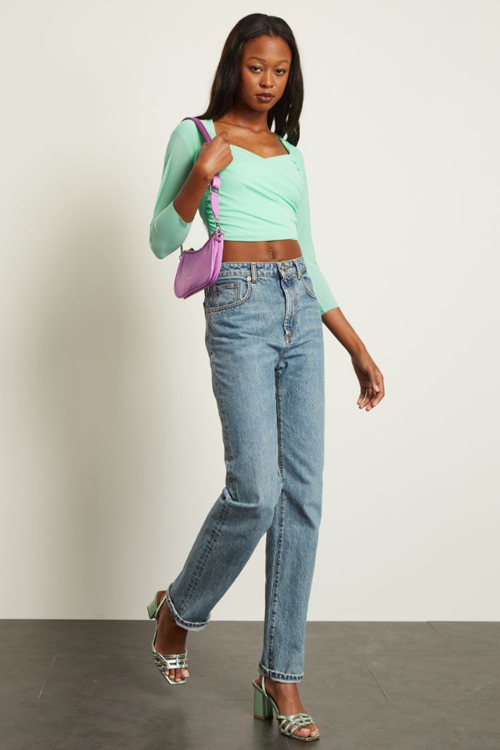 Crop top con scollo incrociato Fashion Market Crop top con scollo incrociato Fashion Market