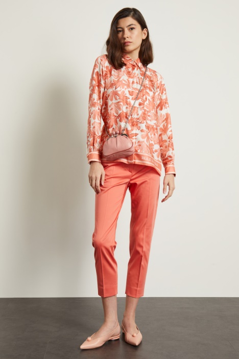 Pantaloni capri in raso di cotone Fashion Market