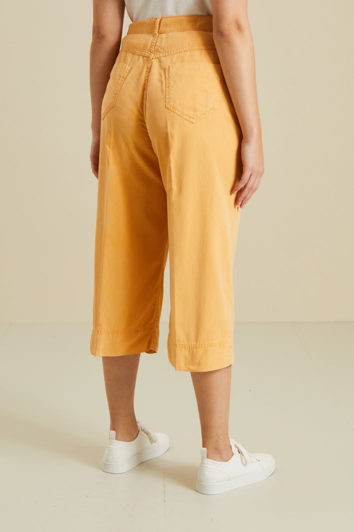 Pantaloni cropped in cotone Fashion Market - 4