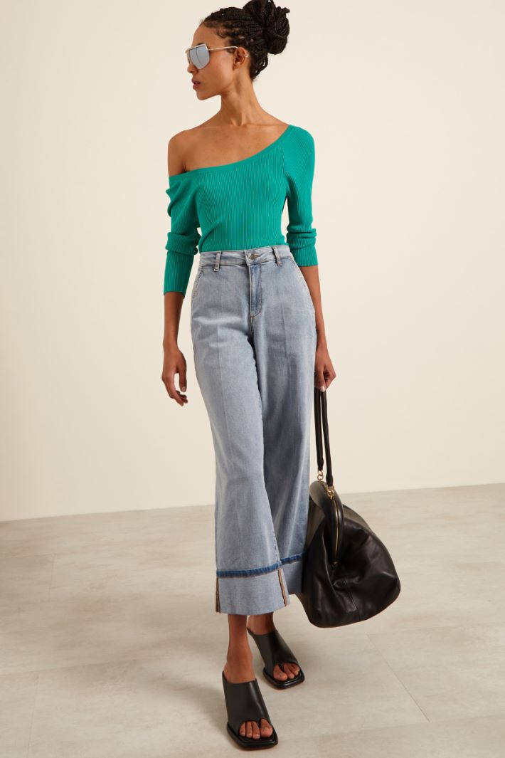 Maglia con scollo a barchetta Fashion Market