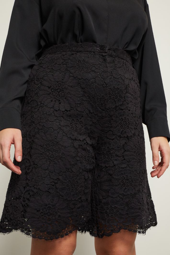Bermuda in pizzo - NERO - Fashion Market - 3
