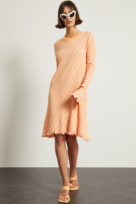 Abito con bordi ondulati Fashion Market