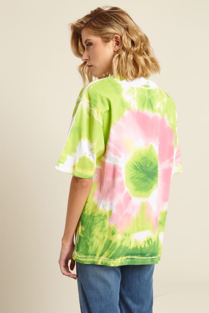 T-shirt con stampa a rilievo Fashion Market - 4