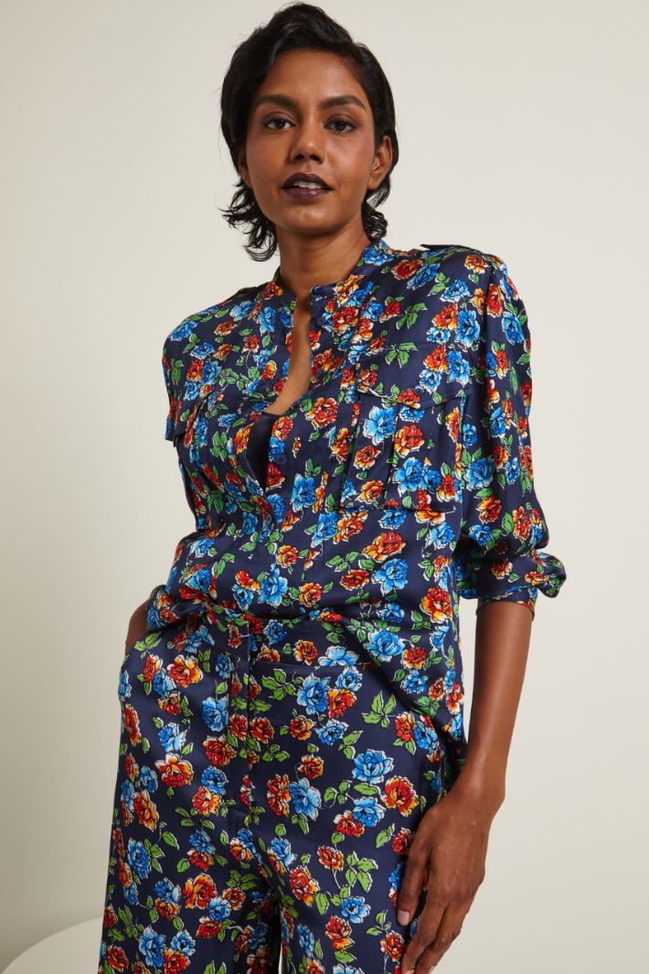 Blusa in raso  - BLU SCURO VERDE - Fashion Market - 2