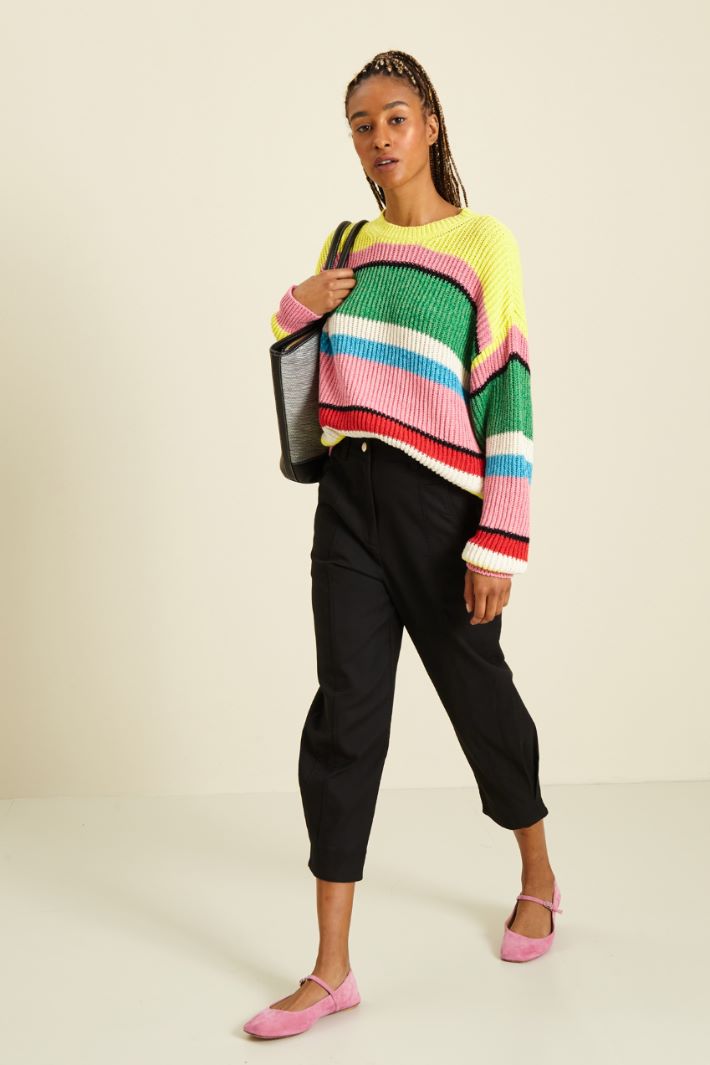 Pantaloni a carota - NERO - Fashion Market