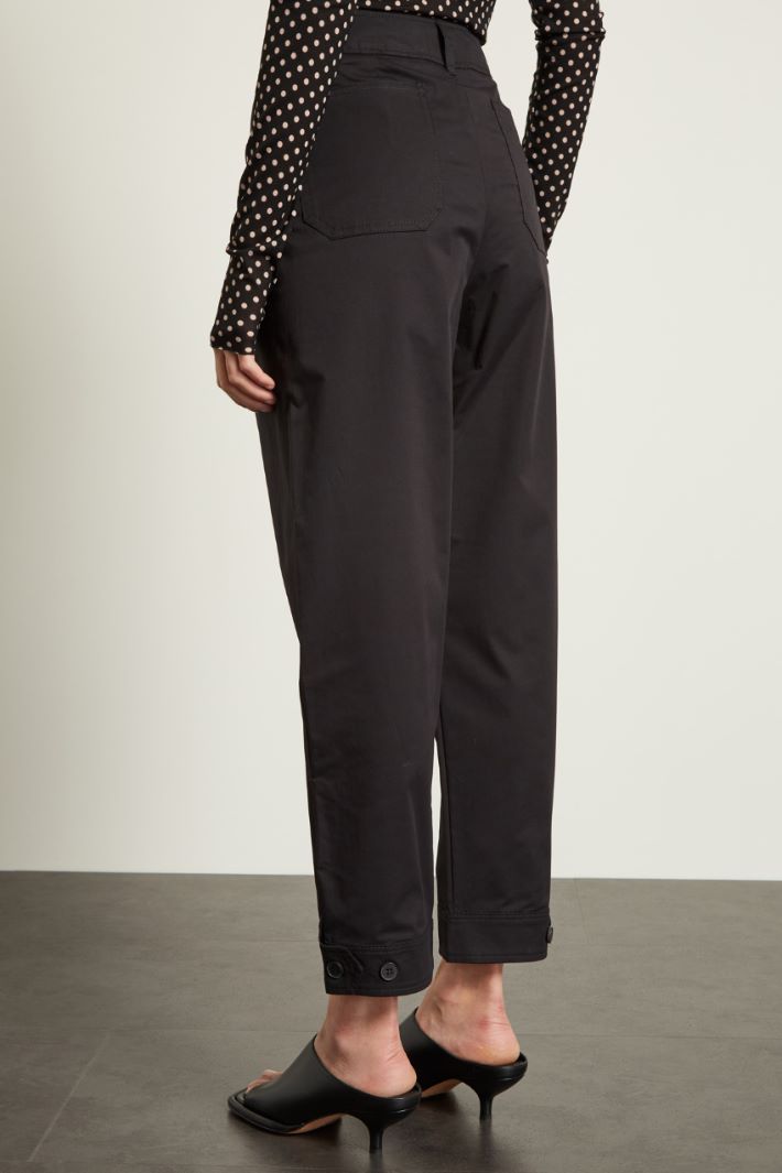 Pantaloni carrot in levantina - NERO - Fashion Market - 4
