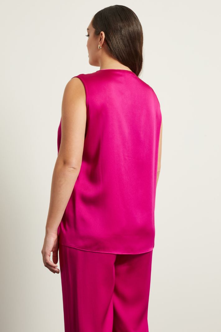 Top smanicato in raso Fashion Market - 4