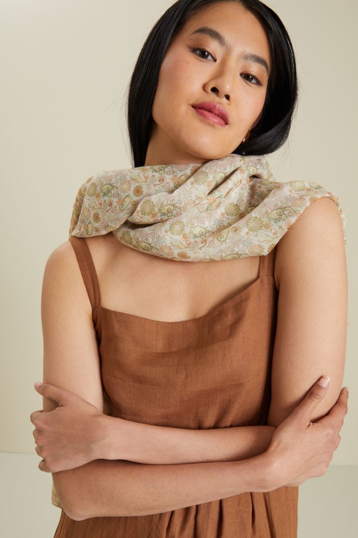 Sciarpa con nappine - NOCCIOLA BEIGE VERDE - Fashion Market