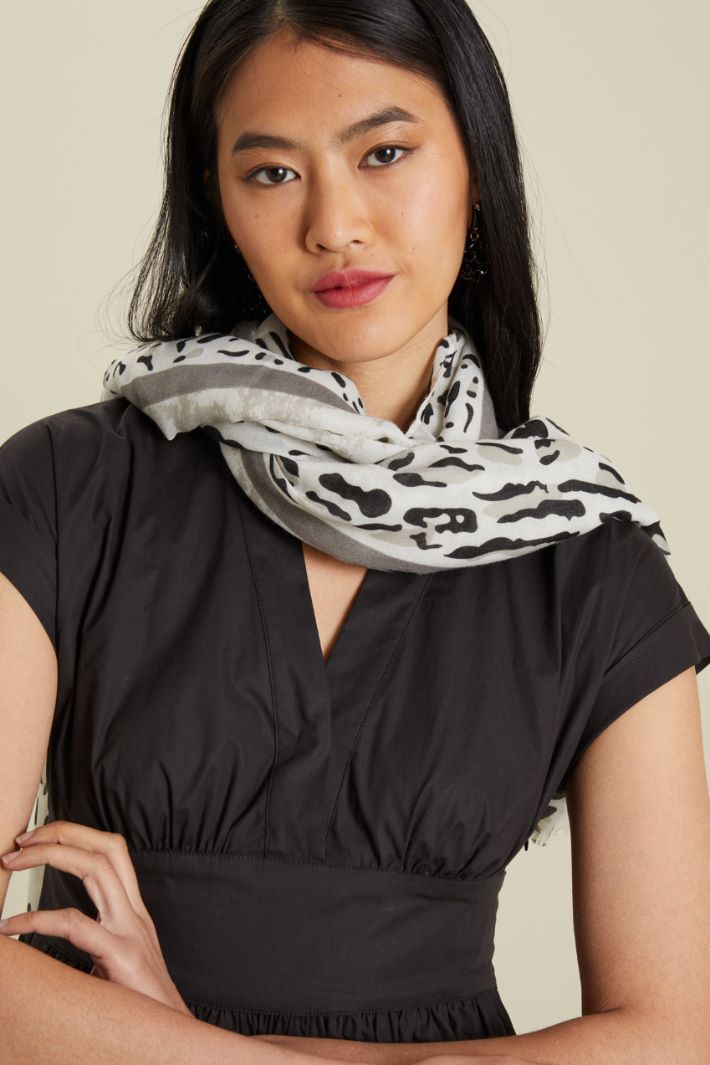 Sciarpa stampata - BIANCO GRIGIO NERO - Fashion Market - 2