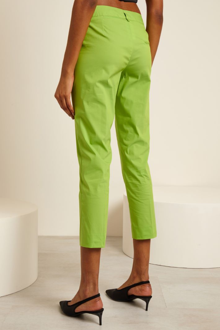 Pantaloni chino in cotone - VERDE MELA - Fashion Market - 4