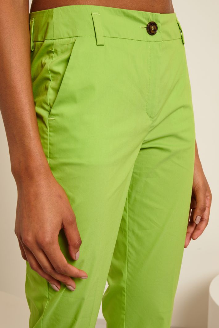 Pantaloni chino in cotone - VERDE MELA - Fashion Market - 3