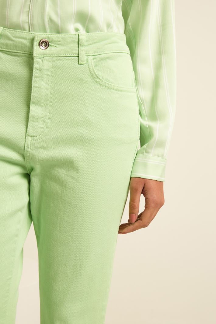 Pantaloni con bordi sfrangiati - VERDE CHIARO - Fashion Market - 3
