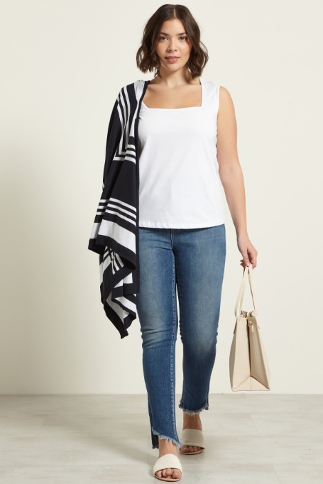 Jeans con fondo sfrangiato Fashion Market