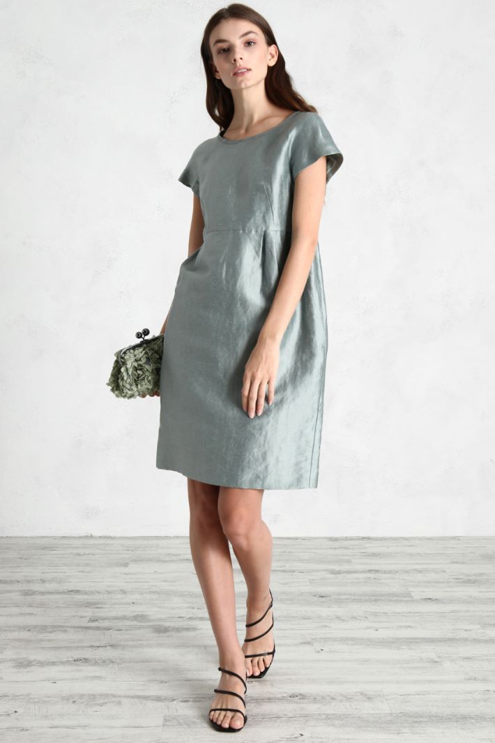 Abito sfiancato raso di seta - VERDE SALVIA - Fashion Market