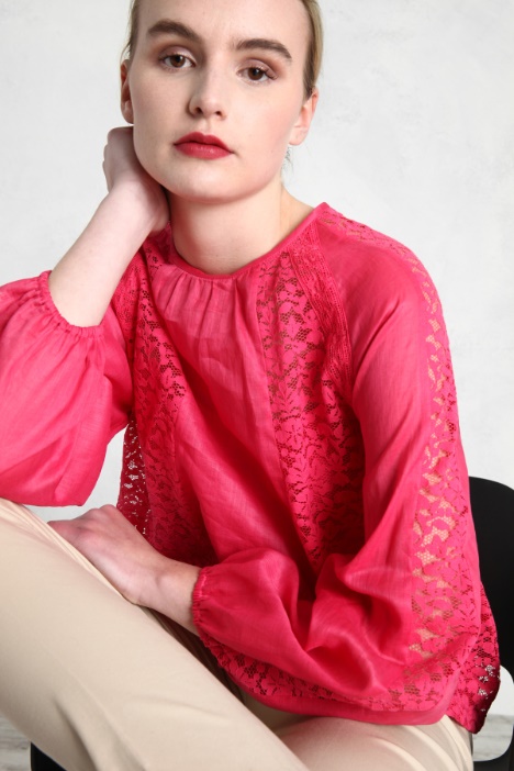 Blusa in tela e pizzo Fashion Market