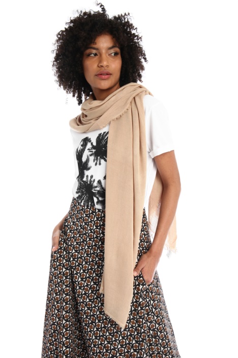 Stola con bordi sfrangiati Fashion Market