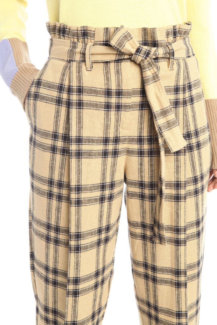 Pantaloni carrot in tela - BEIGE NERO - Fashion Market - 3