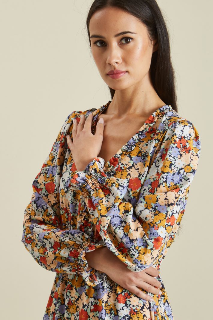 Abito in georgette con rouches - NERO PESCA LILLA - Fashion Market - 3