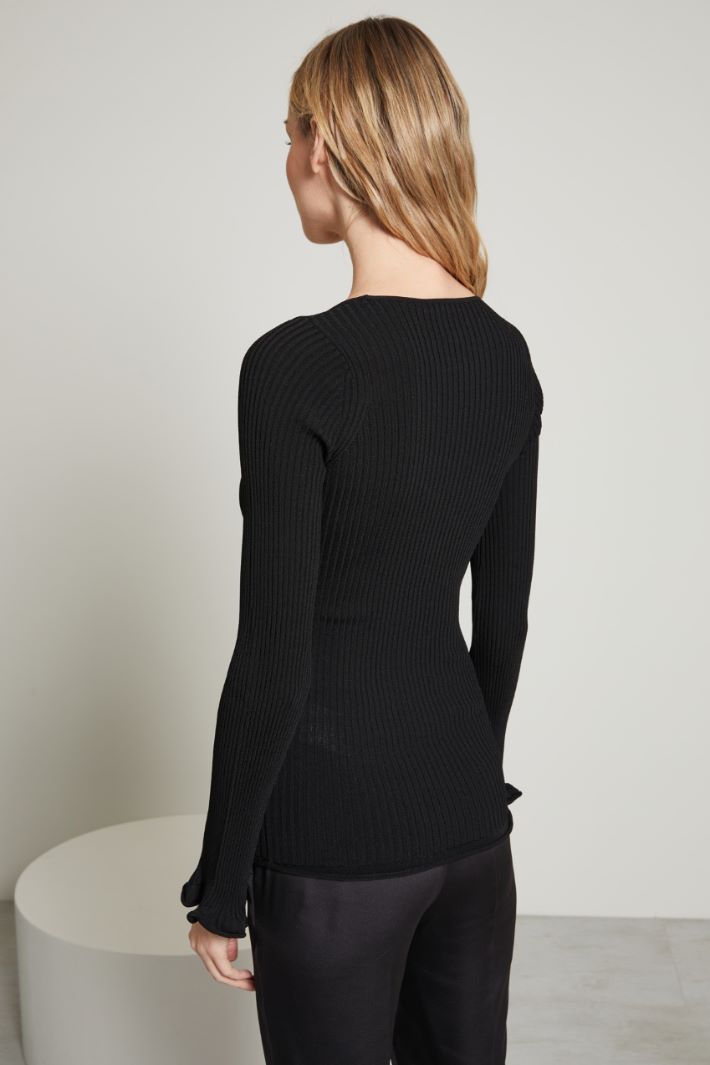 Maglia con bordi ondulati Fashion Market - 3