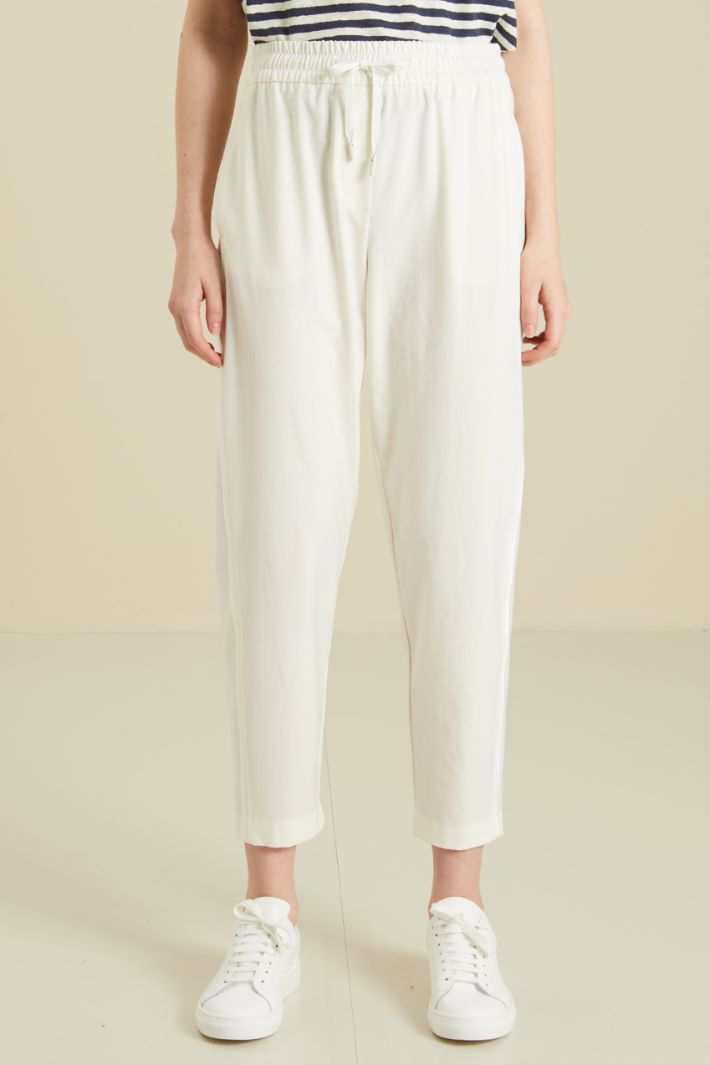 Pantaloni jogger con piping - BIANCO - Fashion Market - 2