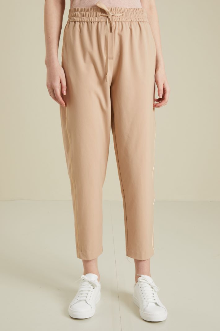 Pantaloni jogger con piping - NOCCIOLA - Fashion Market - 2