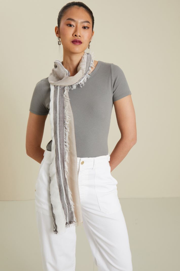 Sciarpa in viscosa Fashion Market - 2