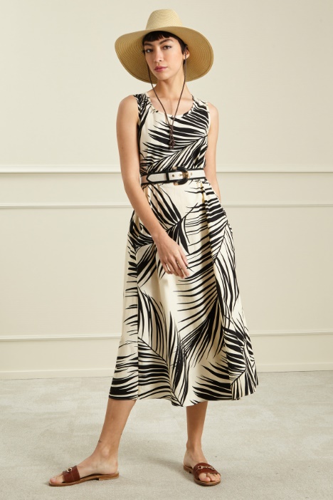 Cappello con cordino Fashion Market