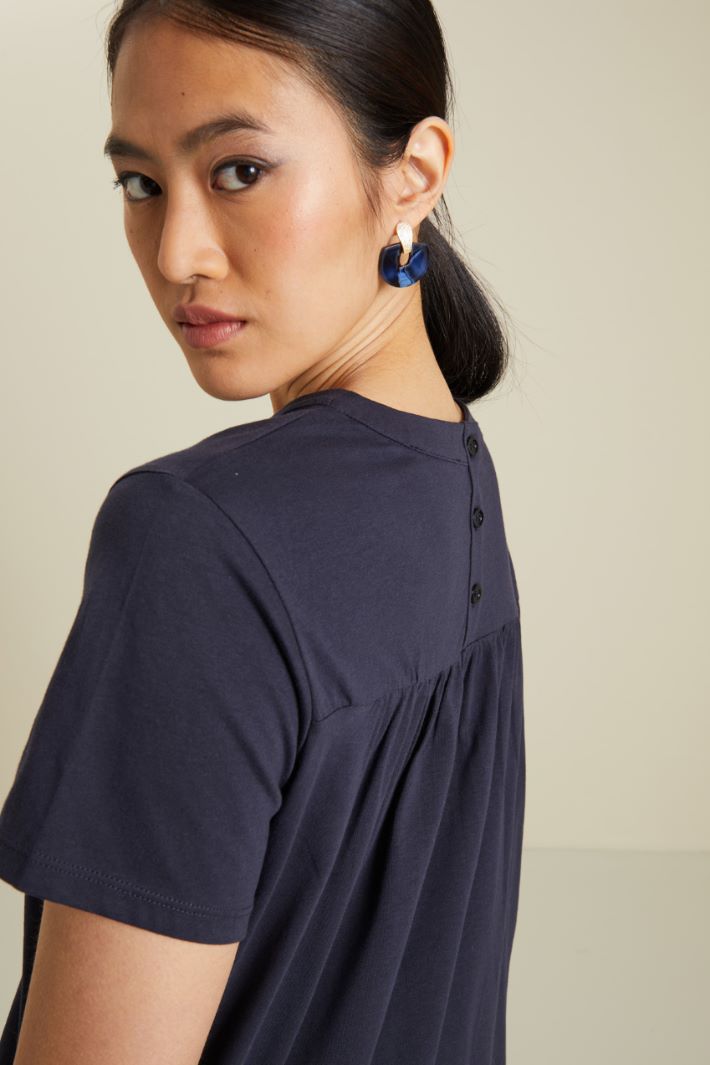 T-shirt con arricciatura Fashion Market - 3