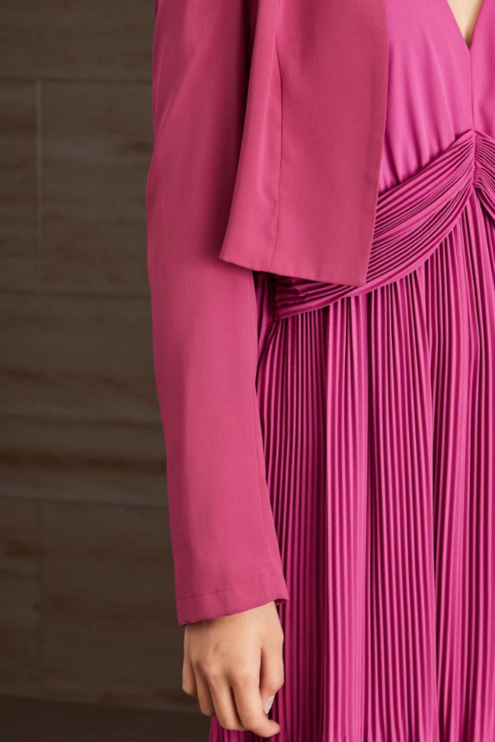 Coprispalle in envers satin - MAGENTA - Fashion Market - 3