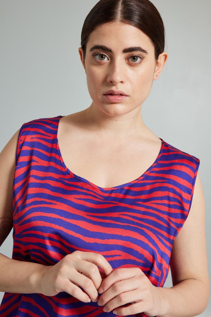 Top in twill stampato - VIOLA ROSSO - Fashion Market - 3