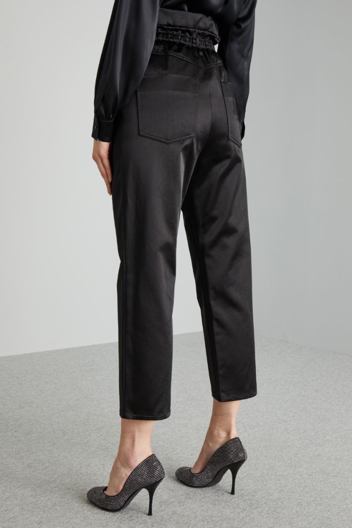 Pantaloni a vita alta in raso - NERO - Fashion Market - 4