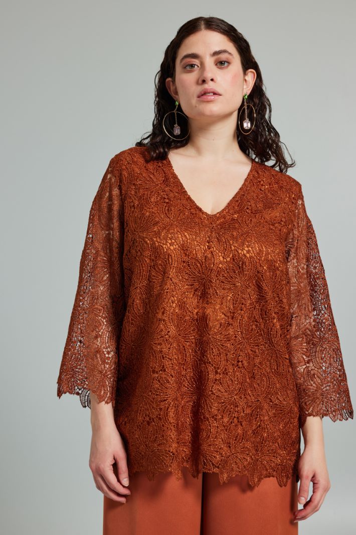 Top in pizzo con scollo a V - TERRACOTTA - Fashion Market - 2