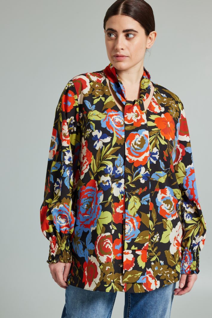 Blusa con foulard - NERO VERDE BLU - Fashion Market - 2