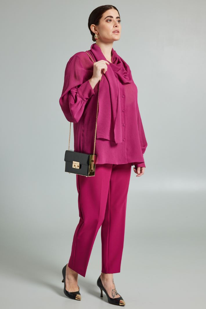 Blusa con maxi foulard - CICLAMINO - Fashion Market
