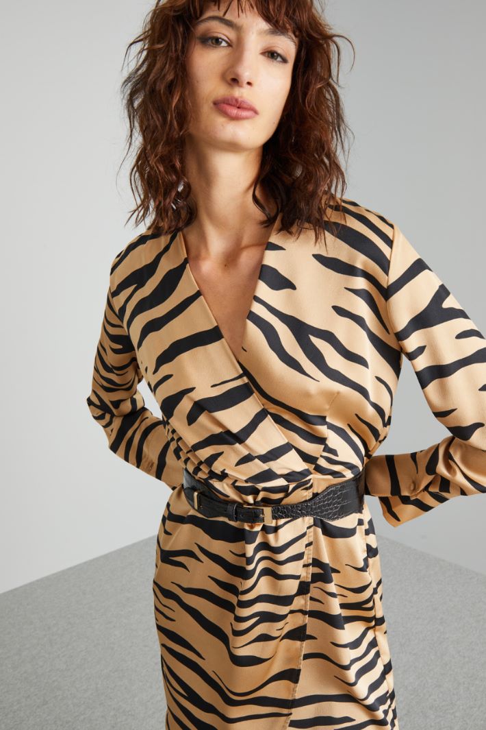 Abito incrociato a fantasia - ANIMALIER - Fashion Market - 3