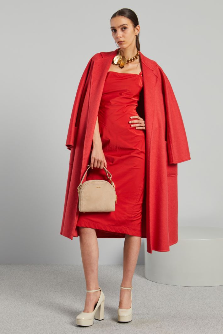 Abito aderente con spacco - ROSSO - Fashion Market