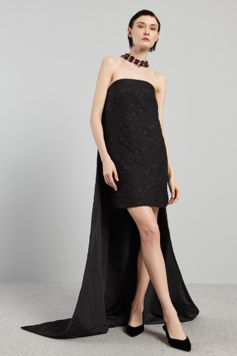 Abito a tubino con strascico - Fashion Market