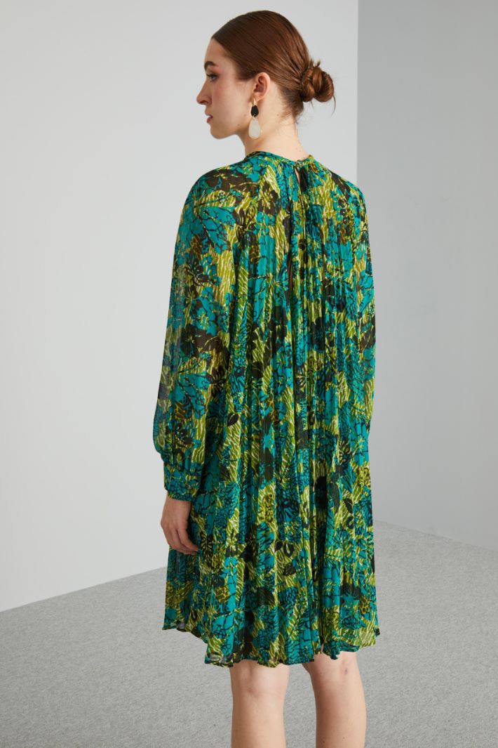 Abito corto in georgette plissè - PAVONE VERDE NERO - Fashion Market - 4