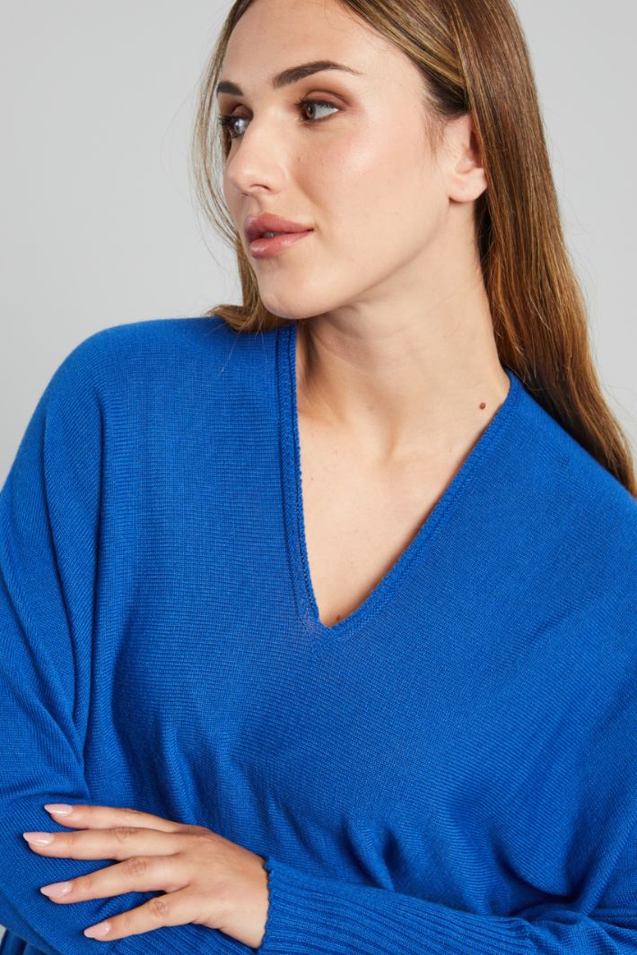 Maglia con doppio scollo a V  - BLUETTE - Fashion Market - 3