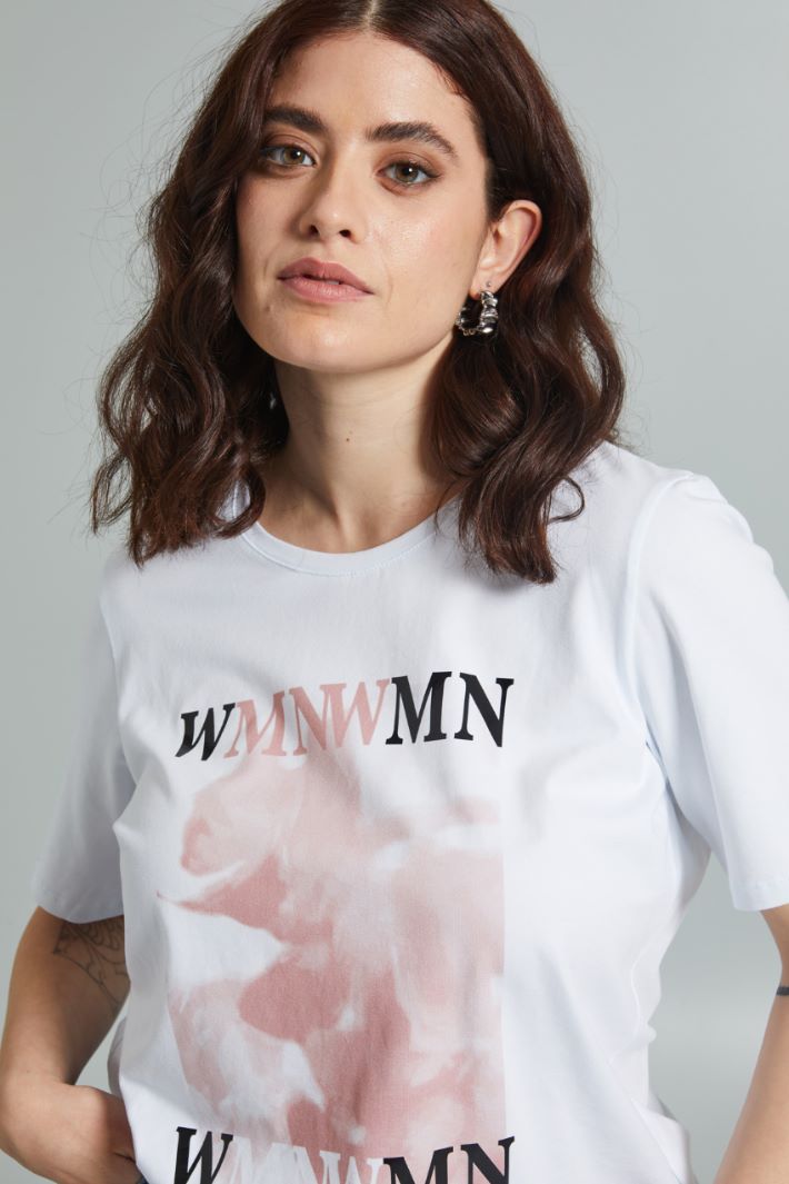 T-shirt con stampa sul davanti - BIANCO ROSA NERO - Fashion Market - 3