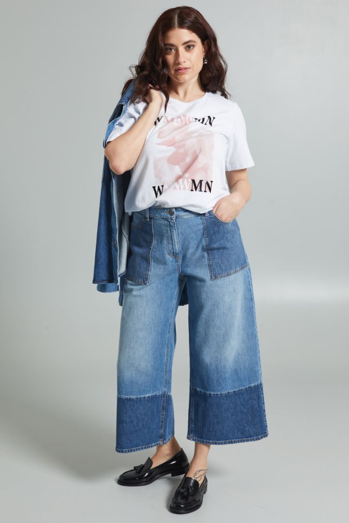 T-shirt con stampa sul davanti - BIANCO ROSA NERO - Fashion Market