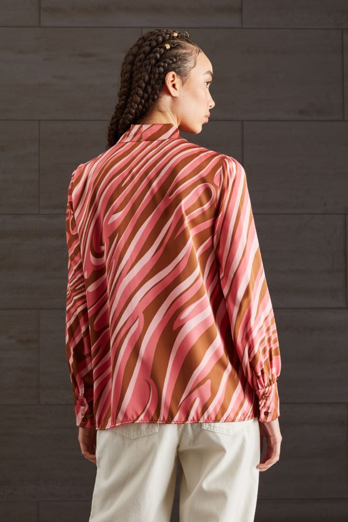 Blusa in raso - FUCSIA ROSA MARRONE - Fashion Market - 4