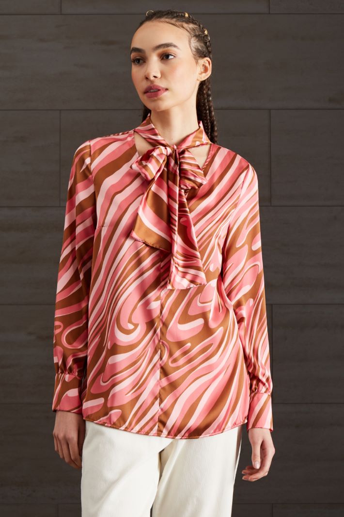 Blusa in raso - FUCSIA ROSA MARRONE - Fashion Market - 2