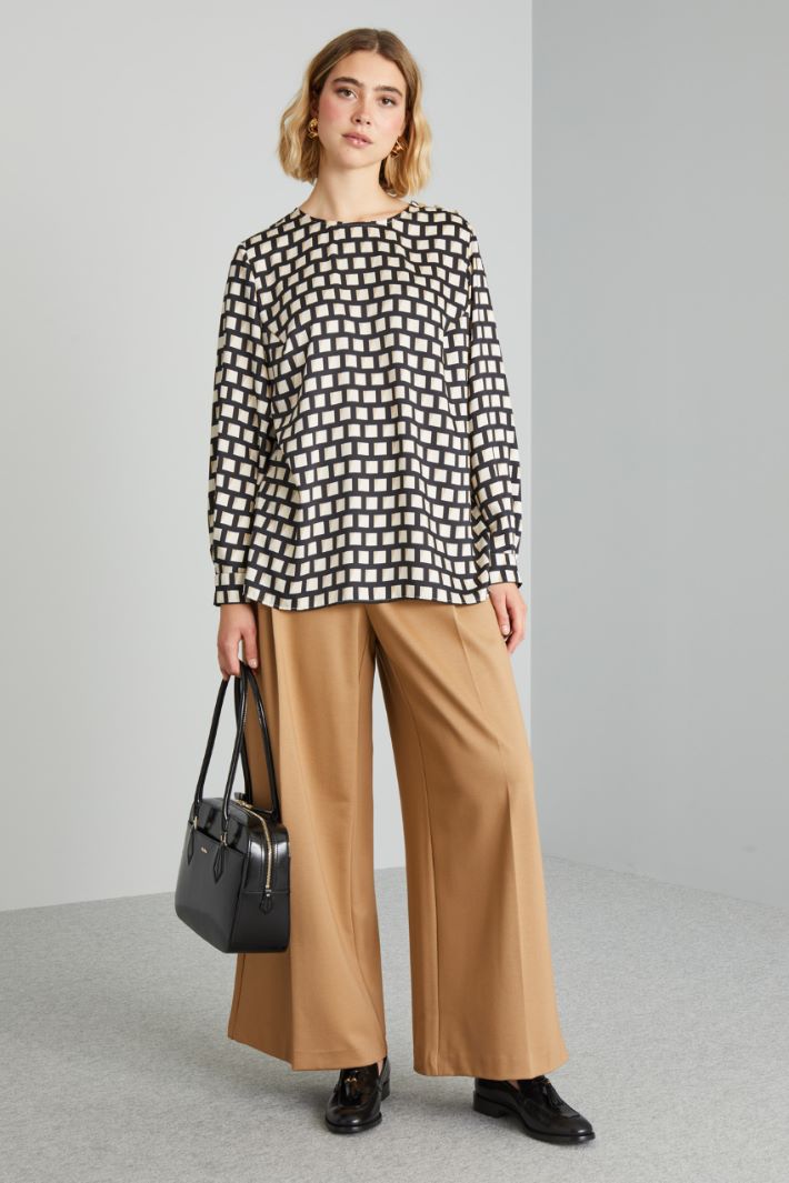 Blusa in twill stampato - NERO BIANCO - Fashion Market