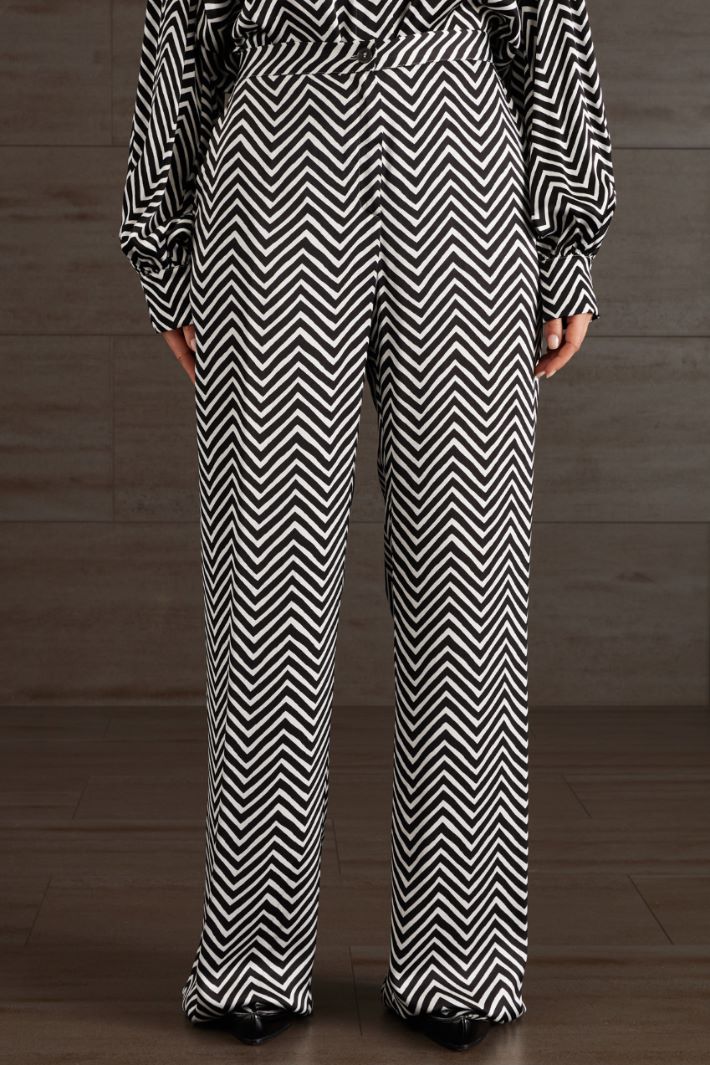Pantaloni in raso stampato - NERO BIANCO - Fashion Market - 2